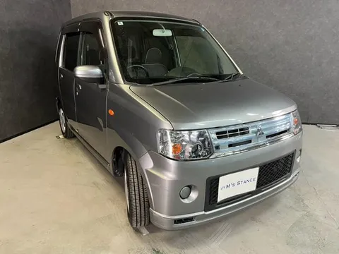 Mitsubishi Toppo