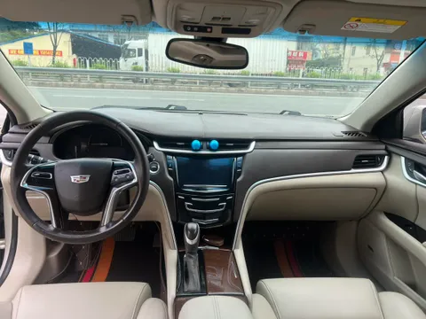 Cadillac XTS