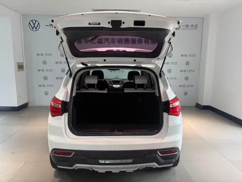 Changan CS35
