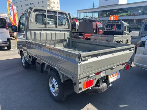 Nissan Clipper Truck