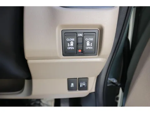 Honda N-BOX Joy