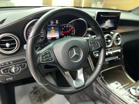 Mercedes-Benz Mercedes-Benz GLC
