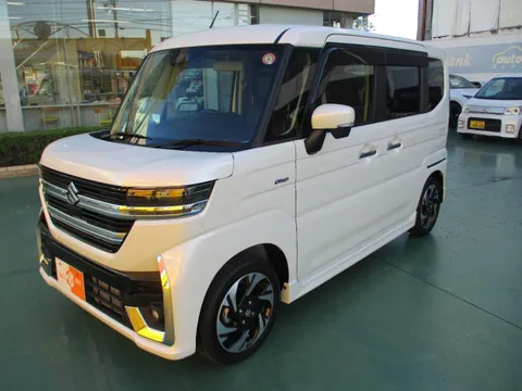Suzuki Spacia Custom