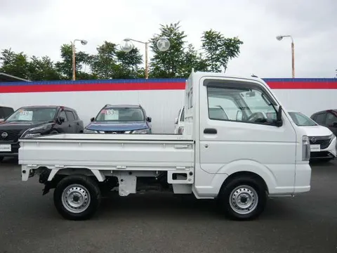 Nissan Clipper Truck