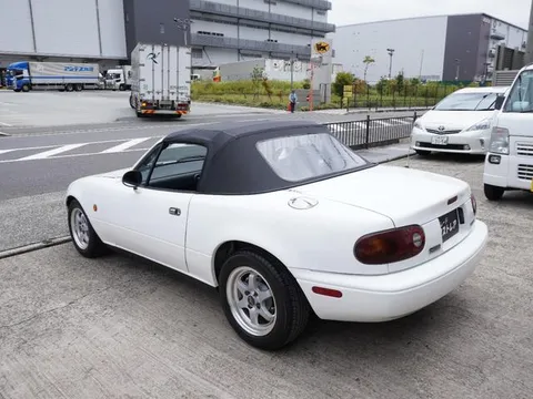 Mazda Eunos Roadster