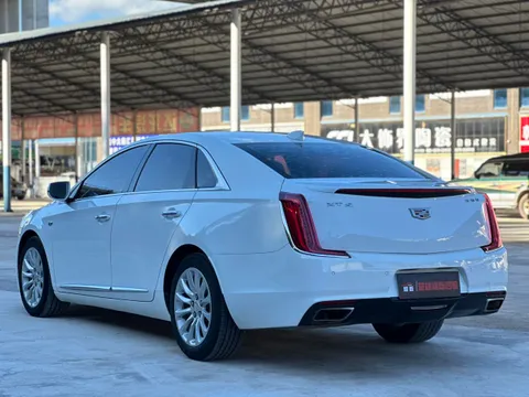 Cadillac XTS