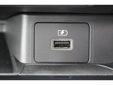 Mitsubishi eK X