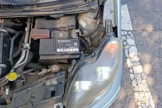 BYD F0