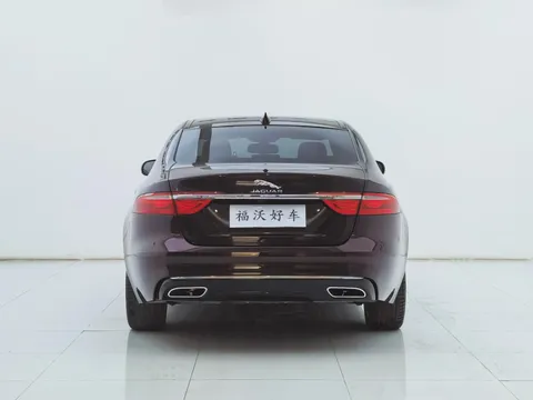 Jaguar XFL