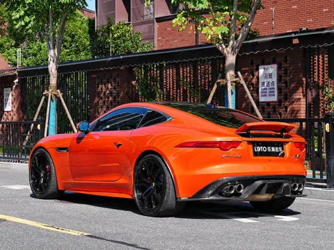 Jaguar F-Type