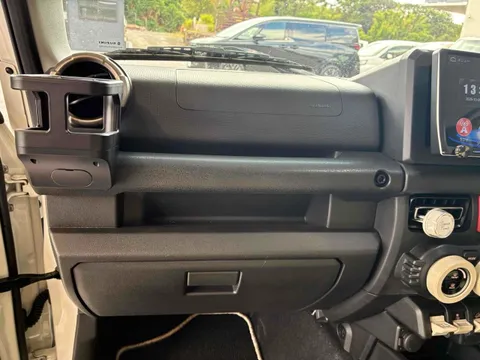 Suzuki Jimny Nomade