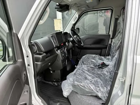 Nissan Clipper