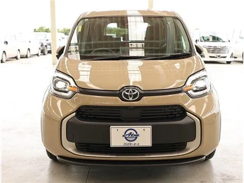 Toyota Sienta