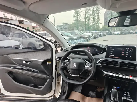 Peugeot 4008