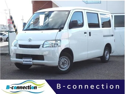 Toyota TownAce Van