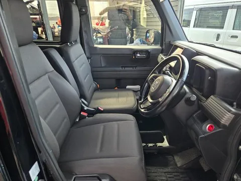 Honda N-VAN Plus Style
