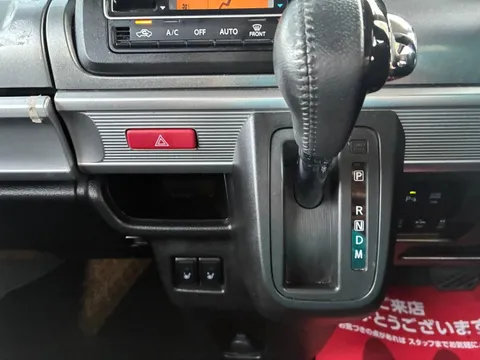 Suzuki Spacia Gear