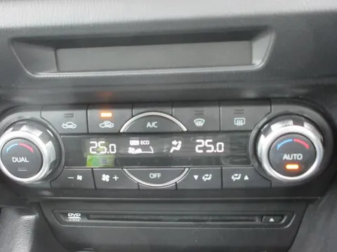 Mazda Axela Sport