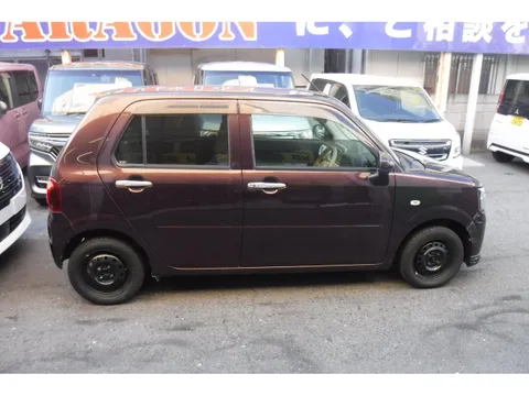 Daihatsu Mira Tocot