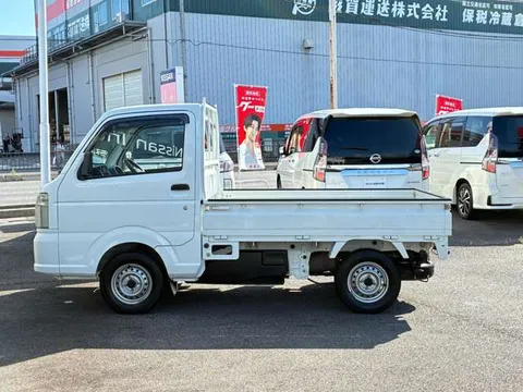 Nissan Clipper Truck