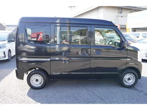Nissan Clipper