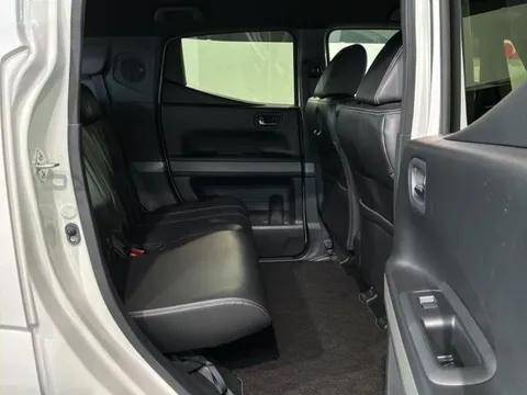 Honda N-BOX Slash