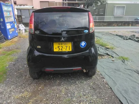 Mitsubishi I