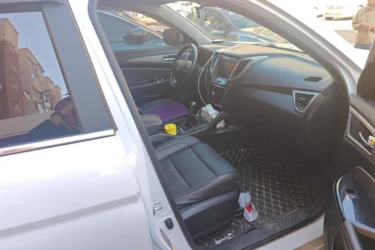 Changan CS75