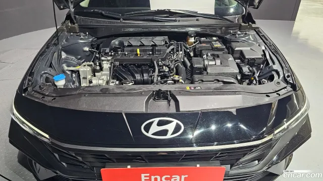 Hyundai Elantra (Avante)
