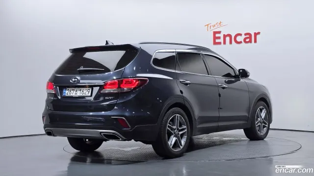 Hyundai Grand Santa Fe (Maxcruz)