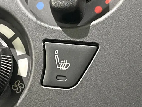 Mitsubishi eK X