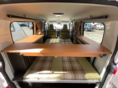 Toyota TownAce Van