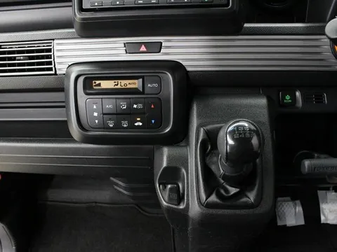 Honda N-VAN Plus Style