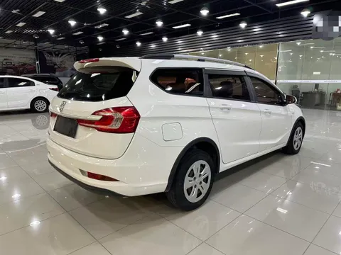 Baojun 310W