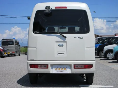 Daihatsu Hijet Cargo