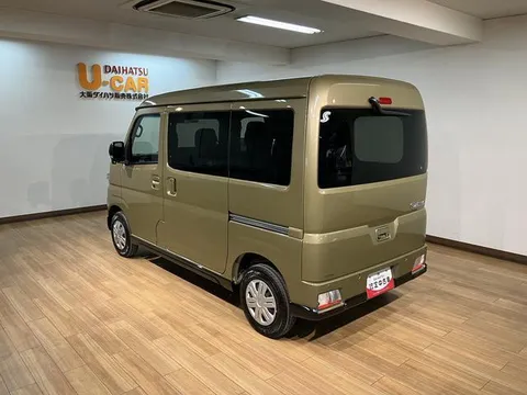 Daihatsu Atrai