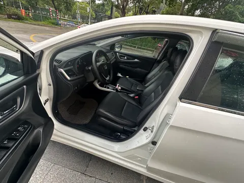 Honda Crider