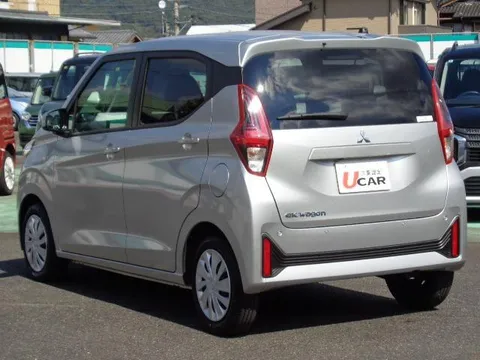 Mitsubishi eK Wagon