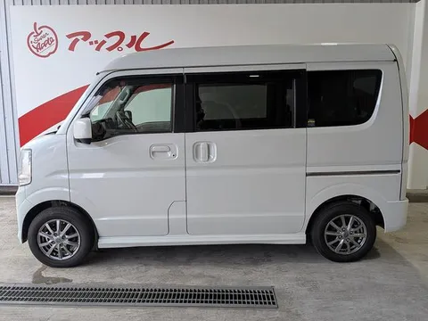 Nissan Clipper Rio