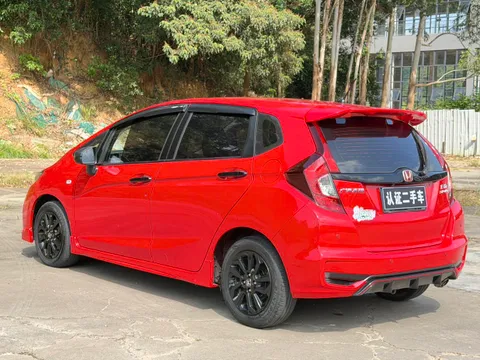 Honda Jazz (Fit)