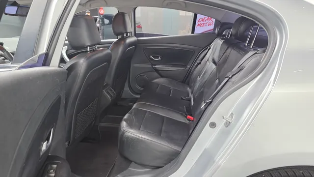 Renault SM3