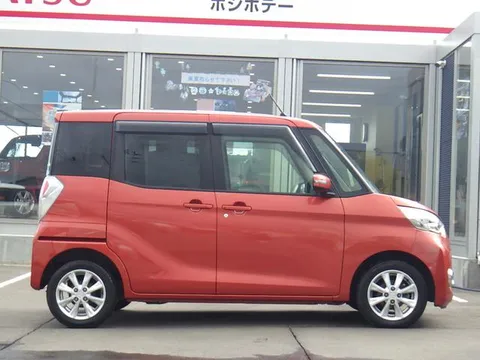 Mitsubishi eK Space