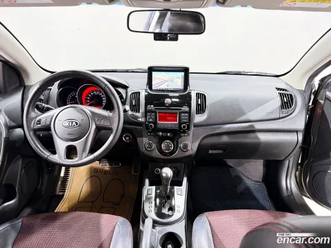 Kia Cerato (Forte)