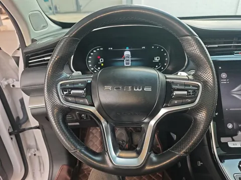 Roewe RX5
