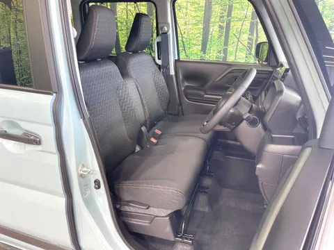 Suzuki Spacia Gear