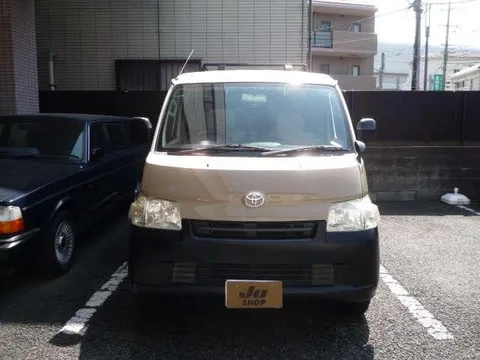 Toyota TownAce Van