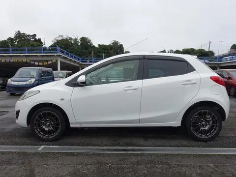 Mazda Mazda2 (Demio)