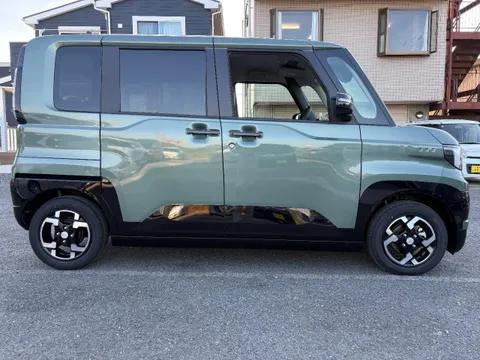 Mitsubishi Delica Mini