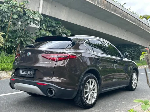 Alfa Romeo Stelvio
