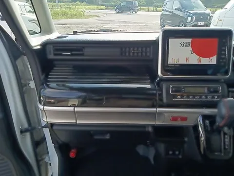Suzuki Spacia Custom